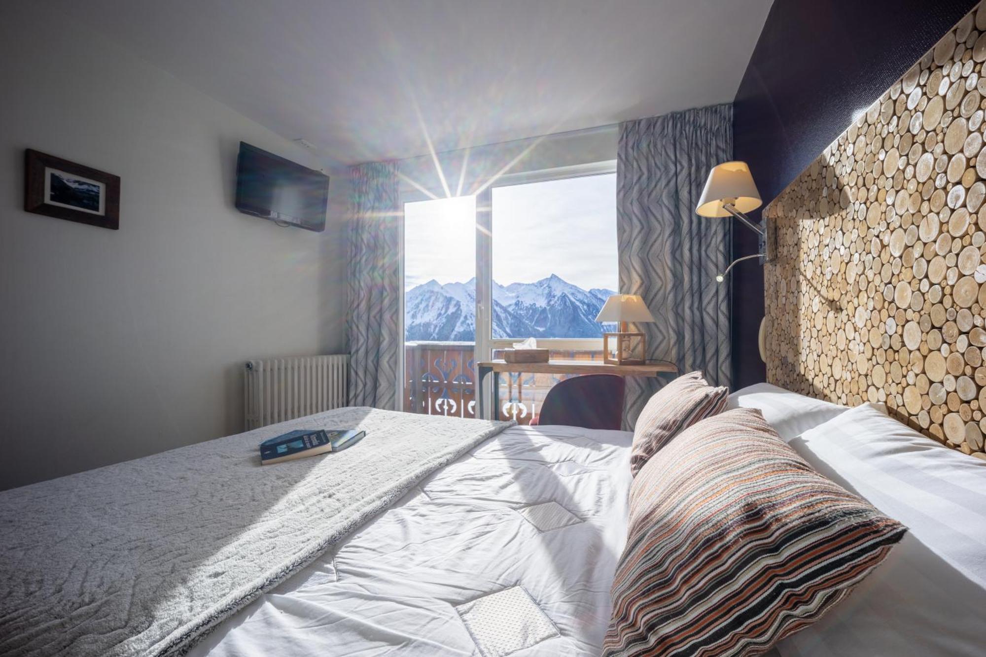 Le Christiania Hotel Saint-Lary-Soulan Exterior photo